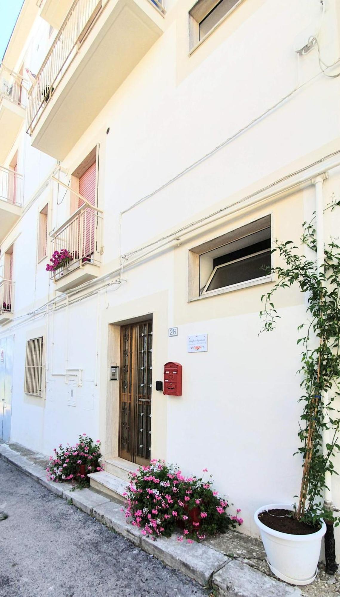 Angela'S Apartment. Elegant Two Bedroom House In Irsina Dış mekan fotoğraf